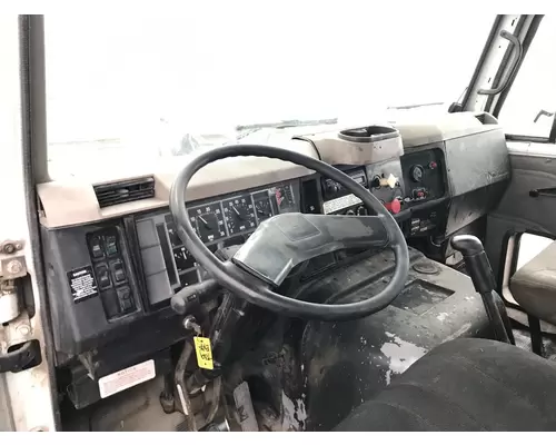 International 8100 Dash Assembly