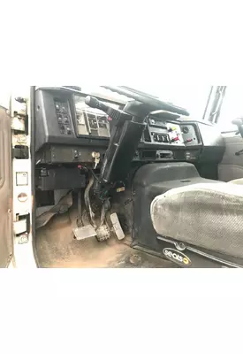 International 8100 Dash Assembly