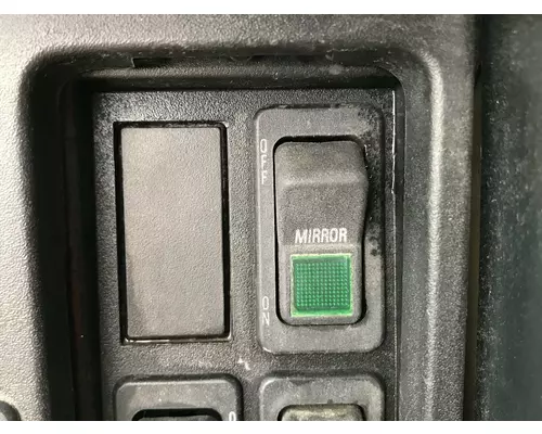 International 8100 Dash Assembly