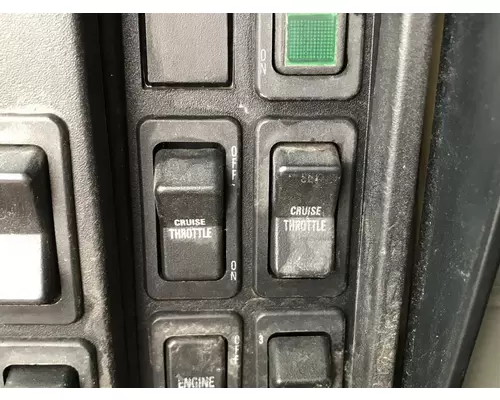 International 8100 Dash Assembly