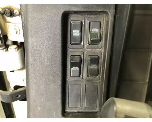 International 8100 Dash Panel