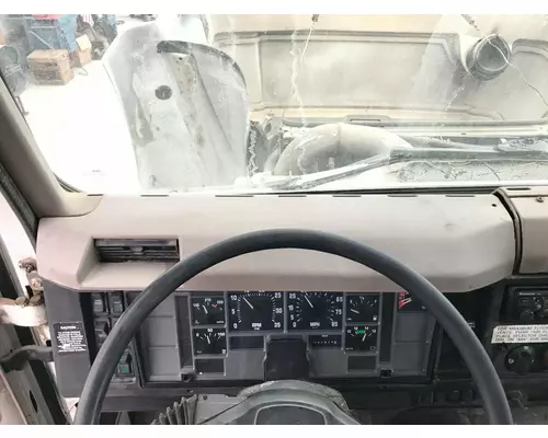 International 8100 Dash Panel