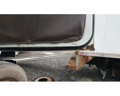 International 8100 Door Assembly, Front