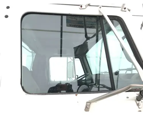 International 8100 Door Glass, Front