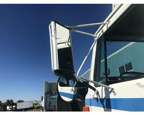 International 8100 Door Mirror