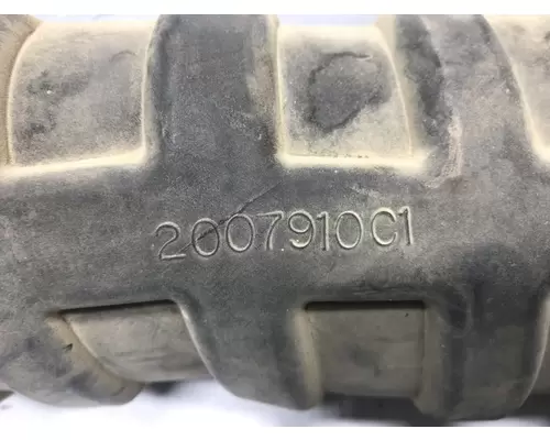 International 8100 Engine Misc. Parts
