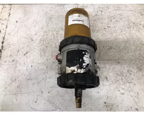 International 8100 Fuel Filter Assembly