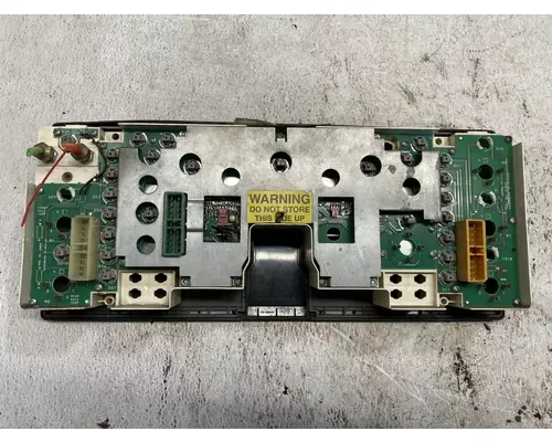 International 8100 Instrument Cluster