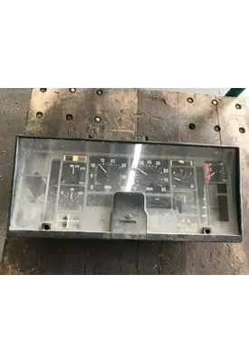 International 8100 Instrument Cluster