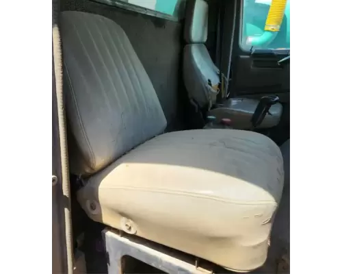 International 8100 Seat, Front