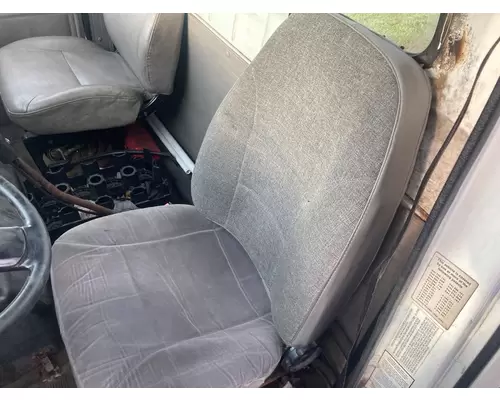 International 8100 Seat (Mech Suspension Seat)
