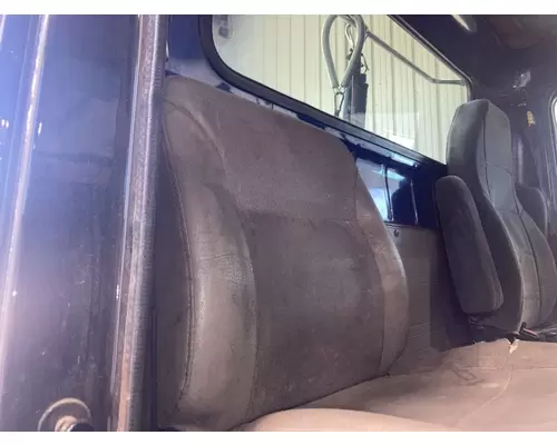 Seat, Front International 8100 Vander Haags Inc WM