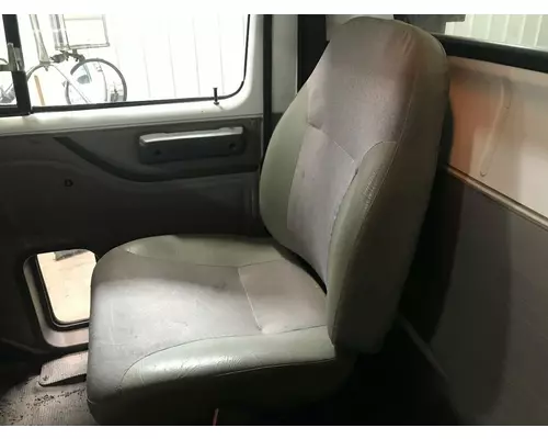International 8100 Seat (non-Suspension)