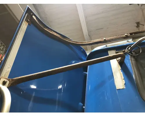 International 8100 Sleeper Fairing