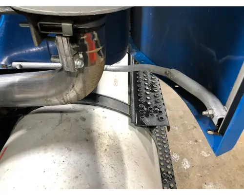 International 8100 Sleeper Fairing