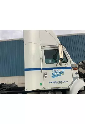 International 8100 Sleeper Fairing