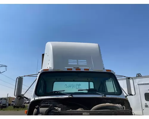 International 8100 Wind Deflector