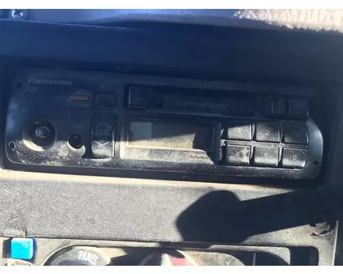 Radio International 8200 Vander Haags Inc Kc