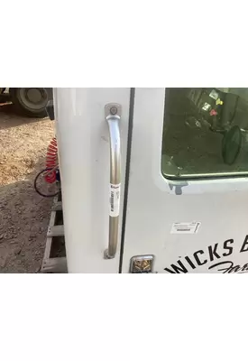 International 8200 Body, Misc. Parts