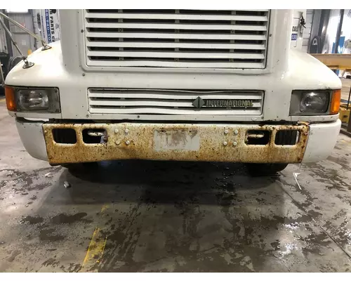 International 8200 Bumper Assembly, Front