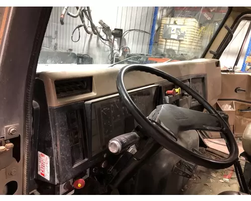 International 8200 Dash Assembly