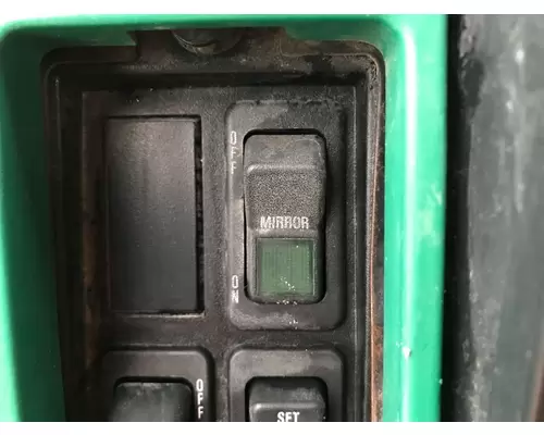 International 8200 Dash Panel