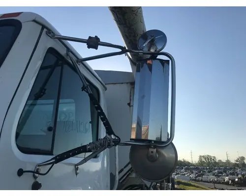 International 8200 Door Mirror