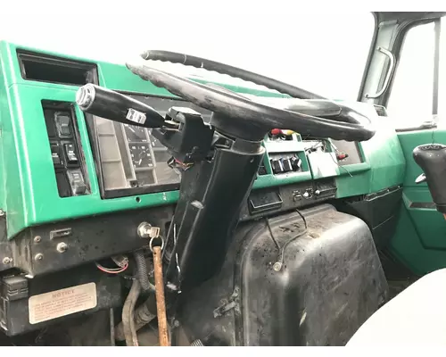 International 8200 Steering Column