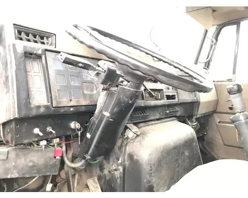 International 8200 Steering Column