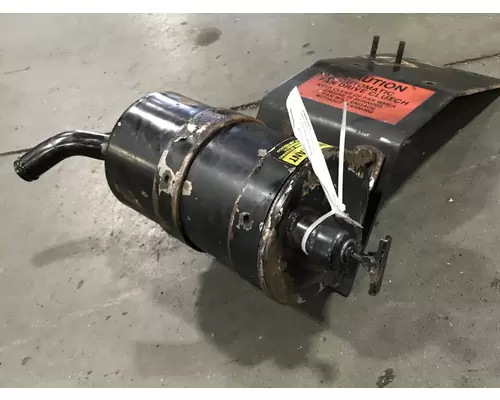 International 8200 Steering or Suspension Parts, Misc.