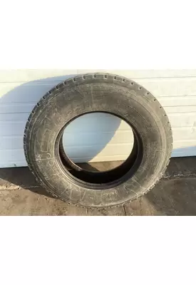 International 8200 Tires