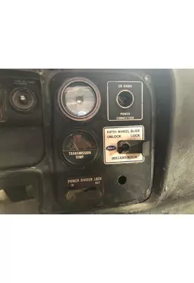 International 8300 Dash Assembly