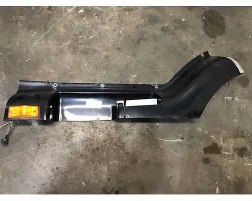 International 8300 Fairing (Side)