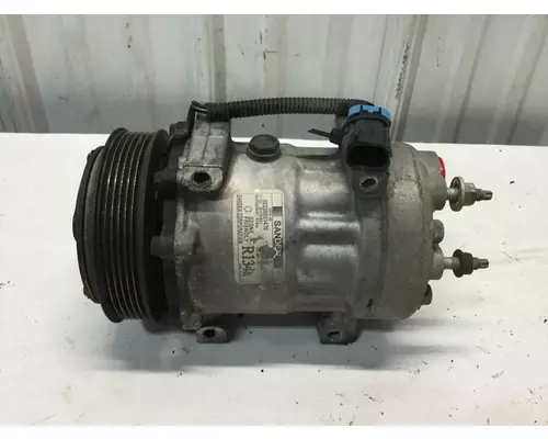 International 8500 Air Conditioner Compressor