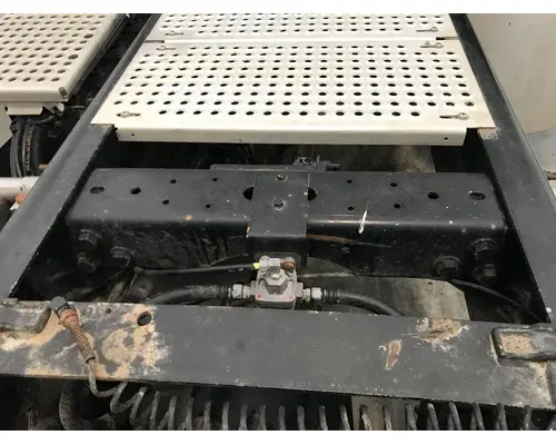 Frame INTERNATIONAL 8600 Vander Haags Inc Cb