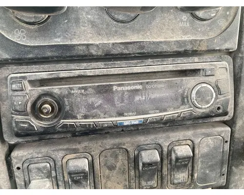 Radio International 8600 Vander Haags Inc Dm