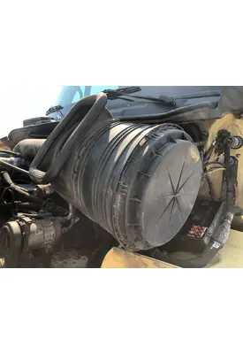 International 8600 Air Cleaner