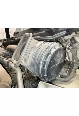 International 8600 Air Cleaner