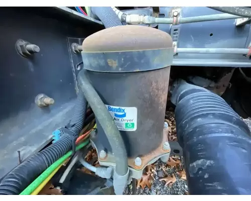 International 8600 Air Drier