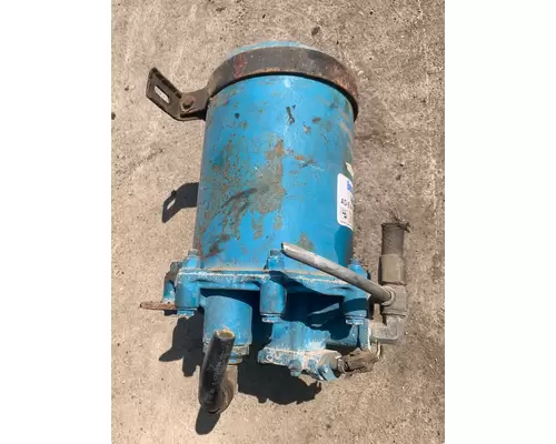 Air Dryer INTERNATIONAL 8600 Truck Salvage International Inc