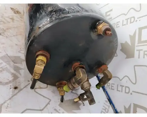 International 8600 Air Tank