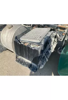 International 8600 Battery Box