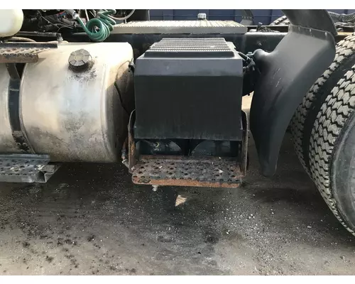 International 8600 Battery Box