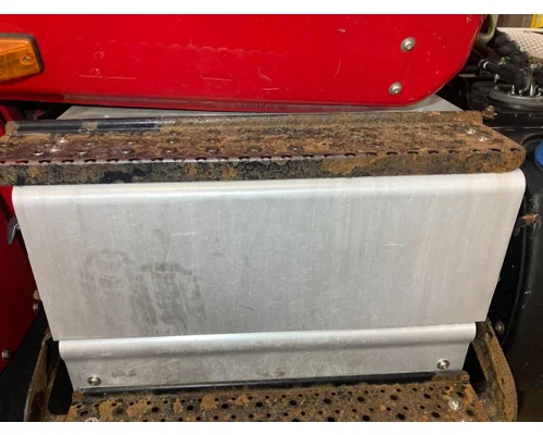 Battery Box INTERNATIONAL 8600 Vander Haags Inc SF