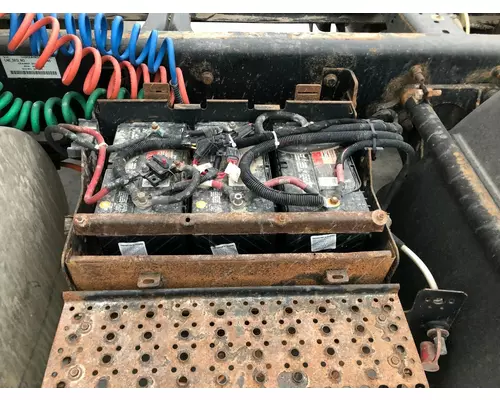International 8600 Battery Box
