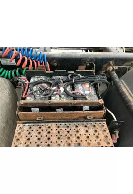 International 8600 Battery Box