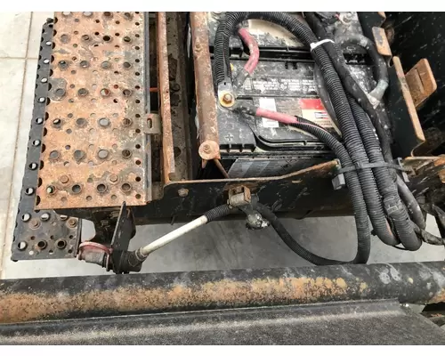 International 8600 Battery Box