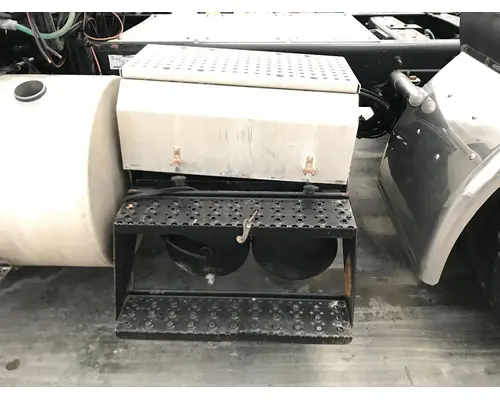 Battery Box INTERNATIONAL 8600 Vander Haags Inc Cb