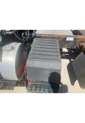 International 8600 Battery Box