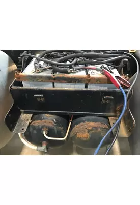 International 8600 Battery Box